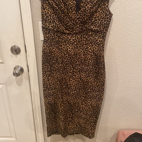 Leopard size12/14 PINUP dress - Picture 3 of 5